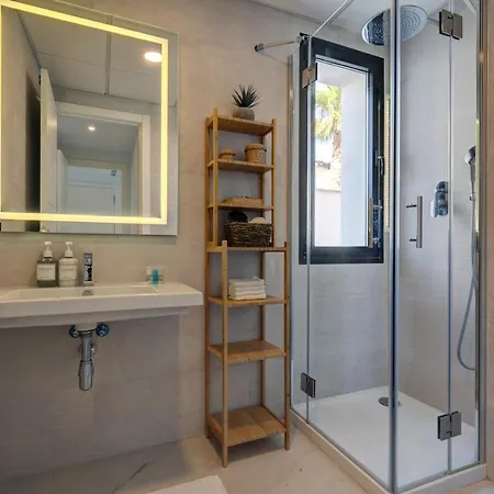 2 Bedroom @estepona Hills With Sea View! Lägenhet