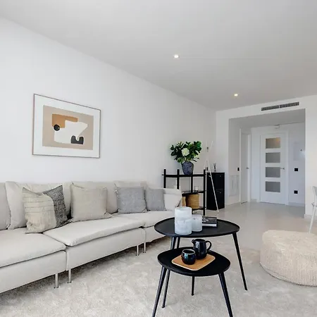 2 Bedroom @estepona Hills With Sea View! Lägenhet Estepona